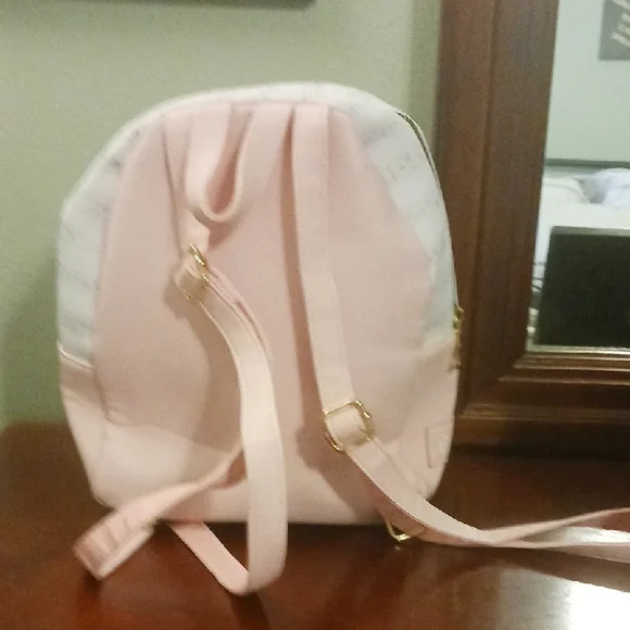 Disney Aristocats Marie Music Notes and Pink Bow Backpack NWOT - Picture 6 of 8